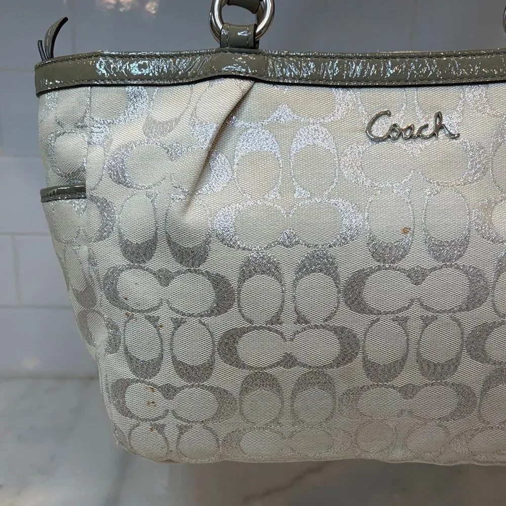 Coach designer f17724
